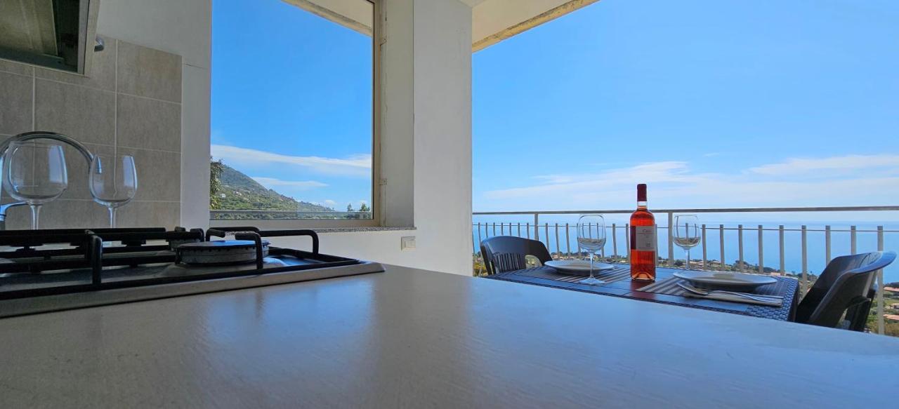 Naturamare Apartments - Piscina Idromassaggio Con Vista Mare Aperta Fino Alle Ore 22-00 Capo Vaticano Ngoại thất bức ảnh