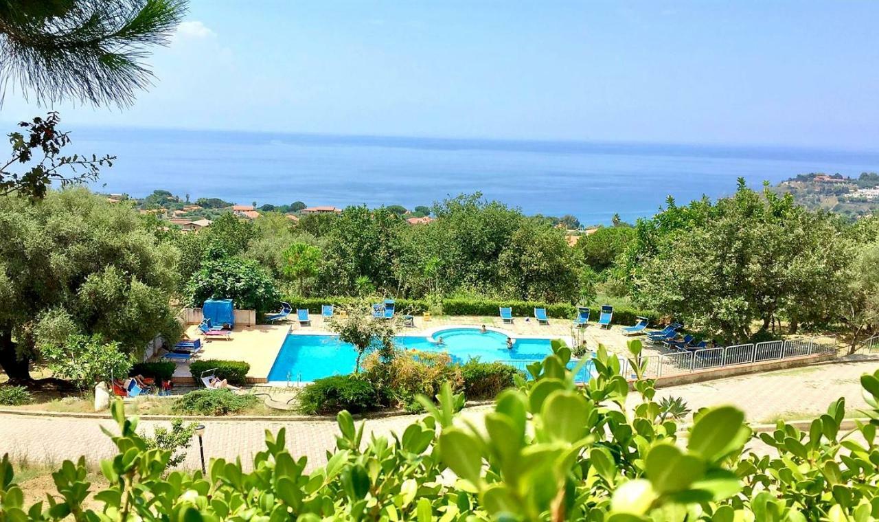 Naturamare Apartments - Piscina Idromassaggio Con Vista Mare Aperta Fino Alle Ore 22-00 Capo Vaticano Ngoại thất bức ảnh